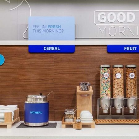 Holiday Inn Express Hotel & Suites North Seattle - Shoreline, An Ihg Hotel Ngoại thất bức ảnh