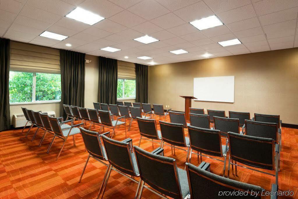 Holiday Inn Express Hotel & Suites North Seattle - Shoreline, An Ihg Hotel Ngoại thất bức ảnh