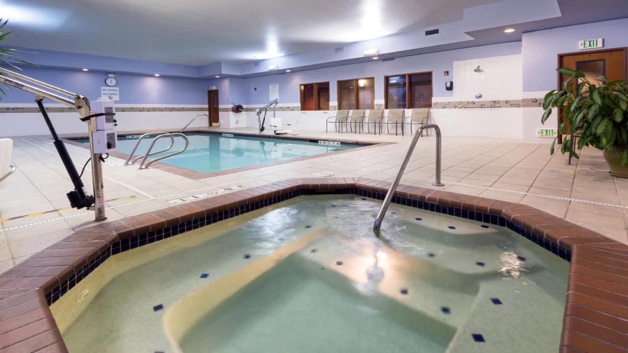 Holiday Inn Express Hotel & Suites North Seattle - Shoreline, An Ihg Hotel Ngoại thất bức ảnh