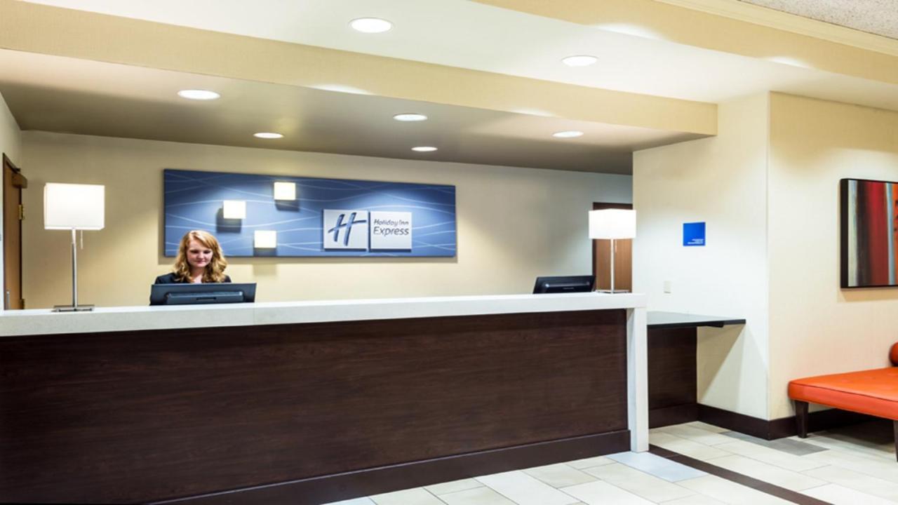 Holiday Inn Express Hotel & Suites North Seattle - Shoreline, An Ihg Hotel Ngoại thất bức ảnh